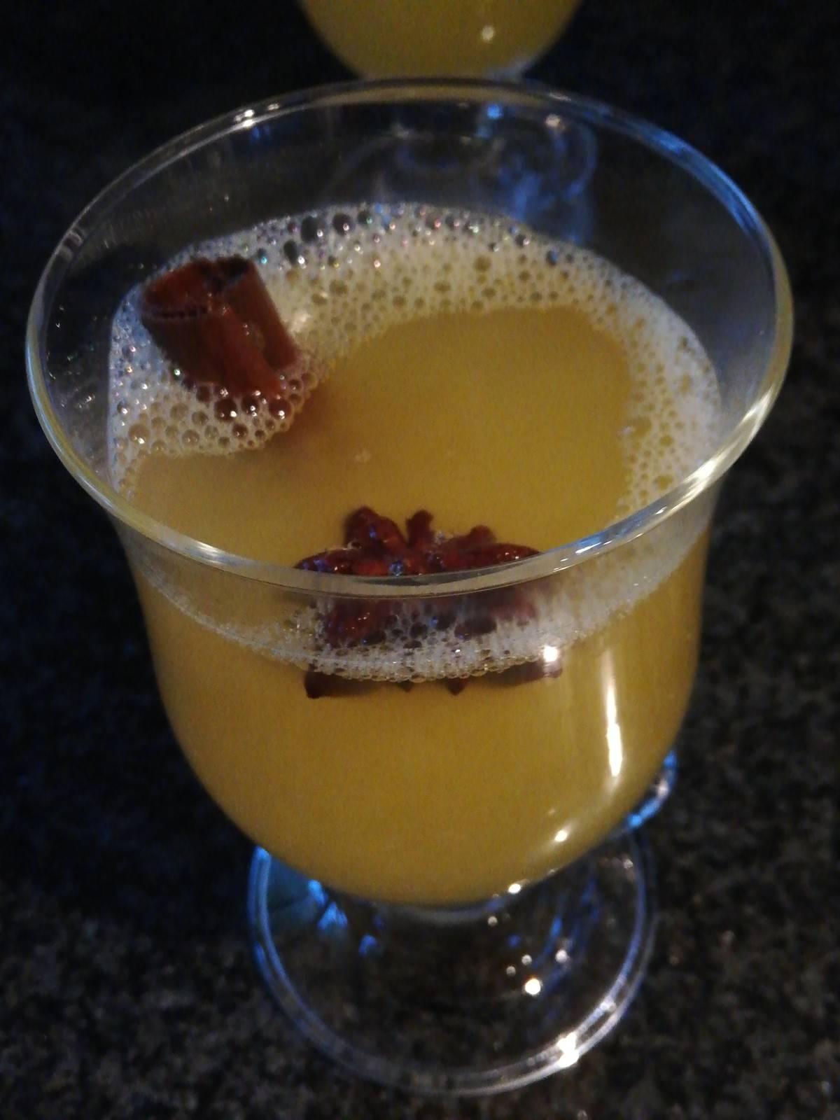 Ingwer-Punsch Rezept - ichkoche.ch