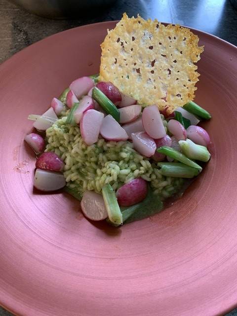 Bärlauch Risotto mit Radieschen und Frühlingslauch Rezept - ichkoche.at