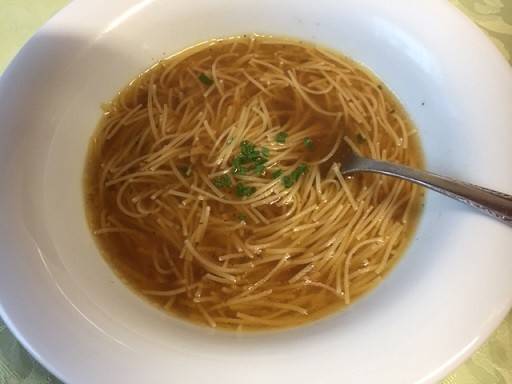Hühnersuppe mit Nudeln Rezept - ichkoche.de