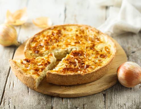 Einfacher Zwiebelkuchen Rezept - ichkoche.de Einfacher Zwiebelkuchen Rezept - ichkoche.de