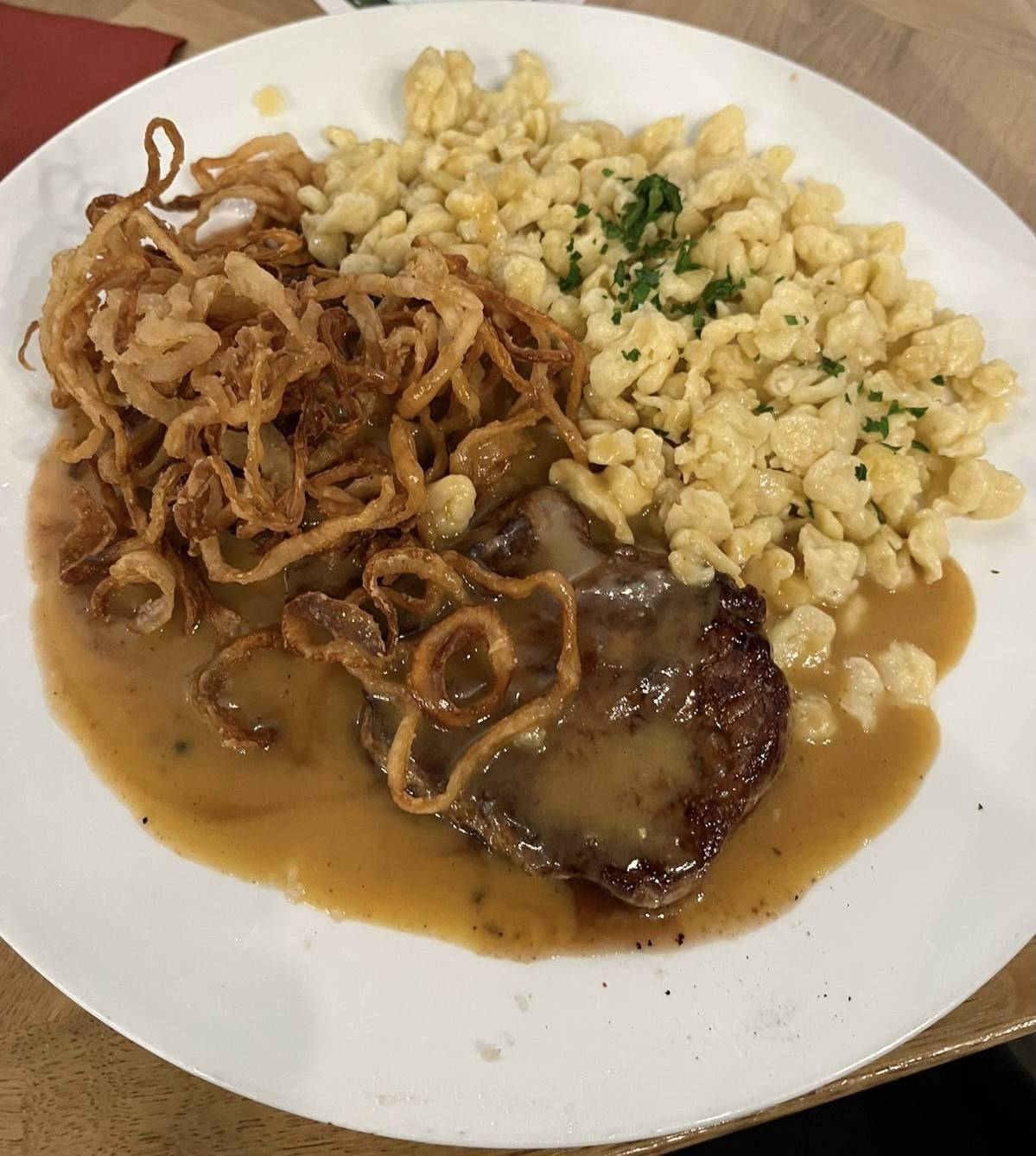 Innviertler Zwiebelrostbraten