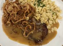 Innviertler Zwiebelrostbraten Innviertler Zwiebelrostbraten