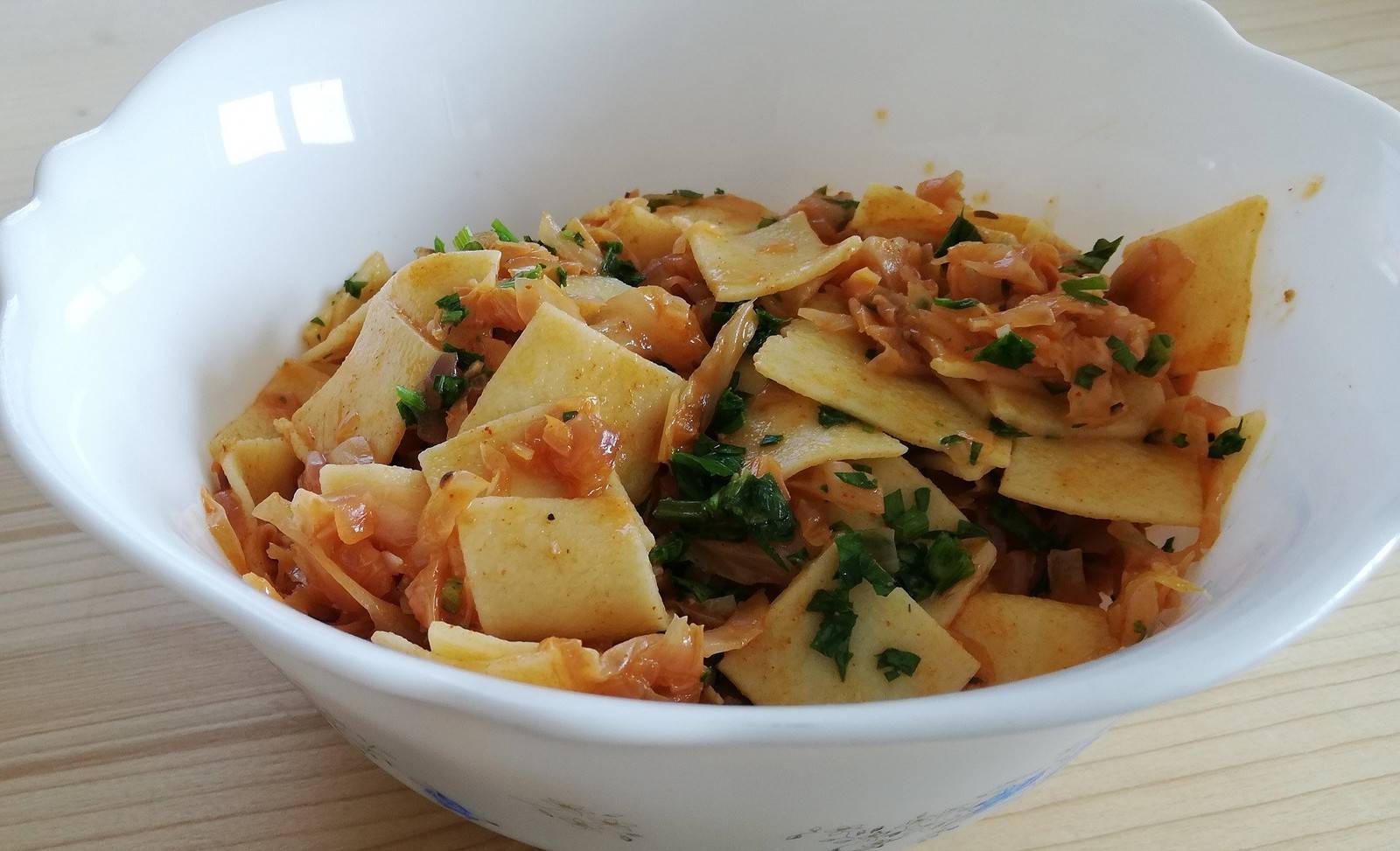 Vegetarische Krautfleckerln Rezept - ichkoche.at Vegetarische Krautfleckerln Rezept - ichkoche.at