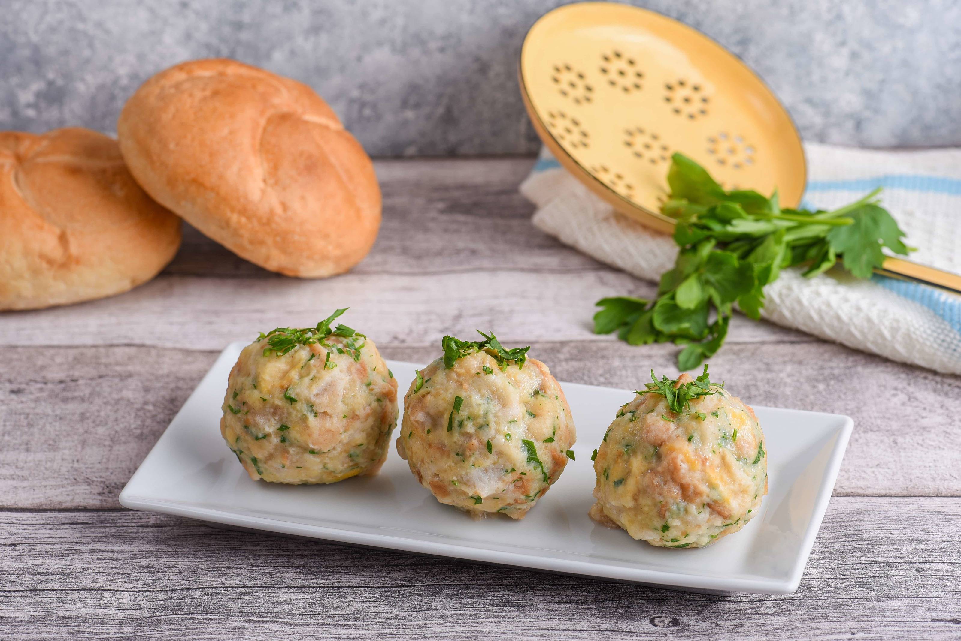 Der klassische Semmelknödel Rezept - ichkoche.ch Der klassische Semmelknödel Rezept - ichkoche.ch