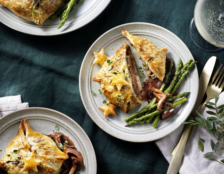 Festlicher Veganer Mini Wellington Burger Festlicher Veganer Mini Wellington Burger