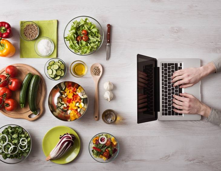 Vom Kochtopf zum Laptop —  Die Herausforderungen des Foodblogs