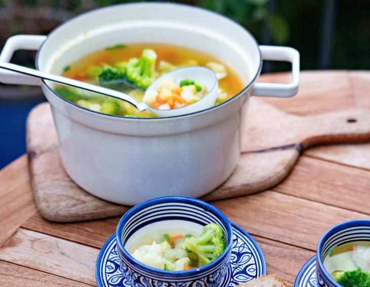 Leichte Gemüsesuppe Leichte Gemüsesuppe