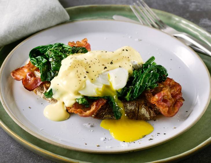 Eggs Benedict mit Spinat Eggs Benedict mit Spinat