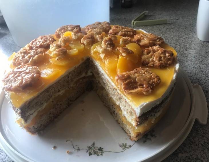 Pfirsich-Maracuja-Torte