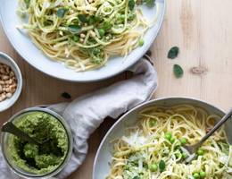 Pasta mit Erbsenpesto Pasta mit Erbsenpesto