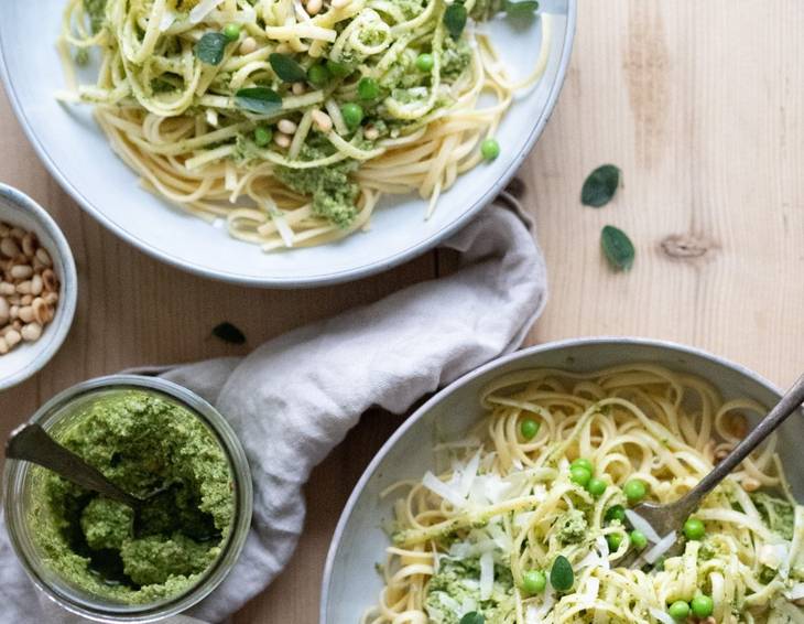 Pasta mit Erbsenpesto