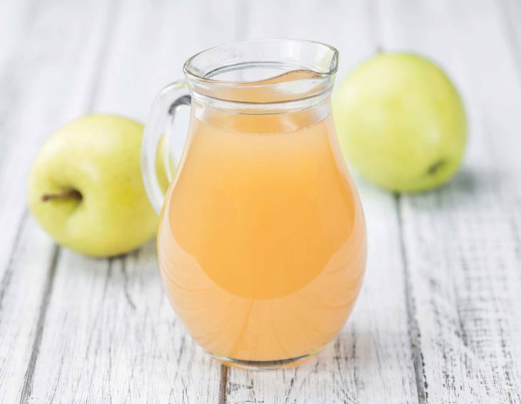 Apfelsaft aus dem Dampfentsafter Apfelsaft aus dem Dampfentsafter