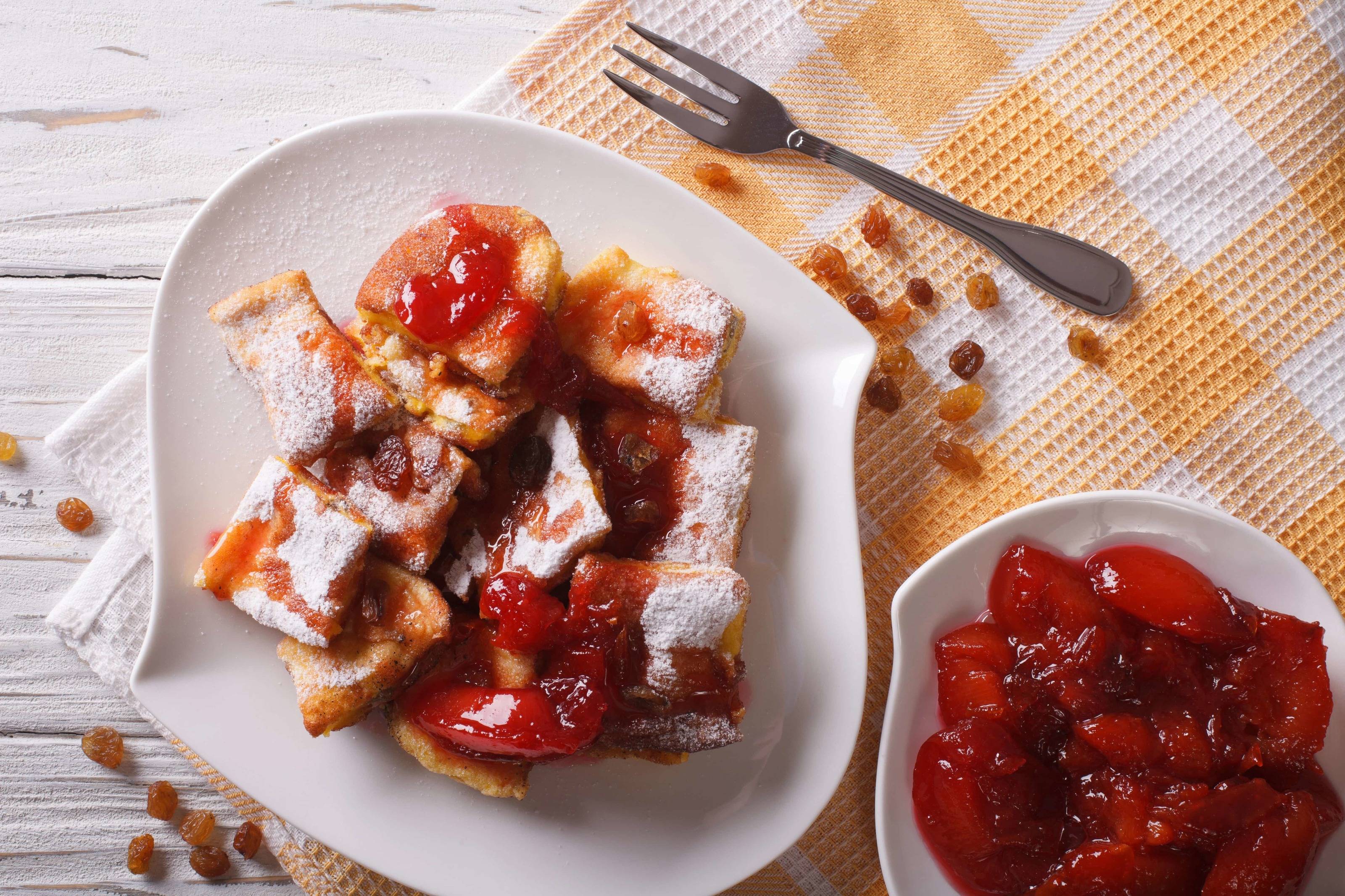 Kaiserschmarren mit Zwetschkenröster