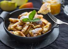 Kaiserschmarrn mit Apfelmus Kaiserschmarrn mit Apfelmus
