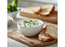 Bärlauchaufstrich mit Sauerrahm Bärlauchaufstrich mit Sauerrahm