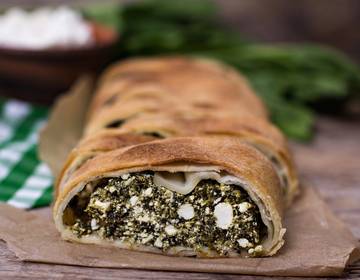 Griechischer Spinatstrudel Griechischer Spinatstrudel