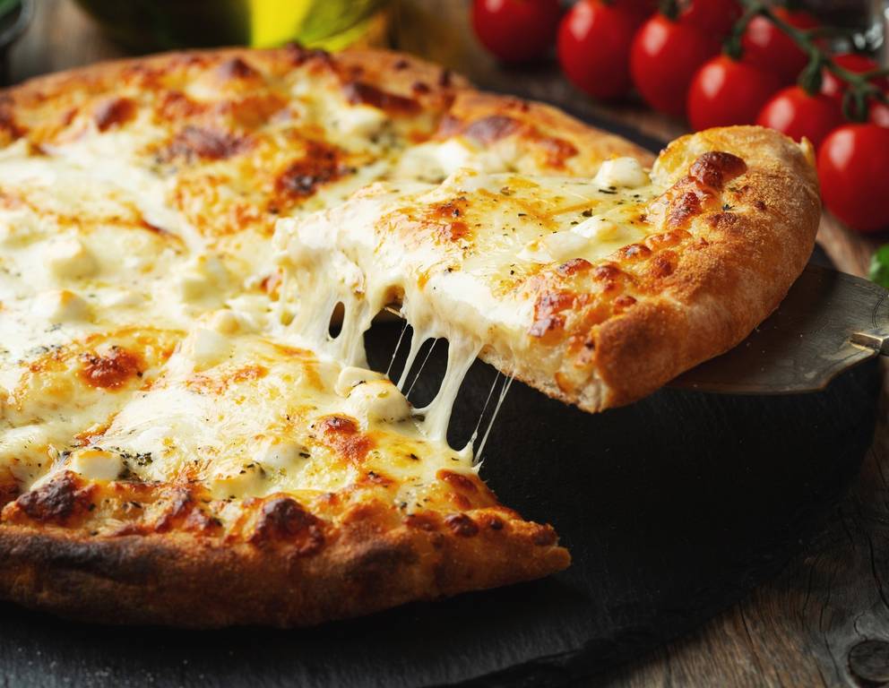 Pizza Quattro Formaggi Pizza Quattro Formaggi