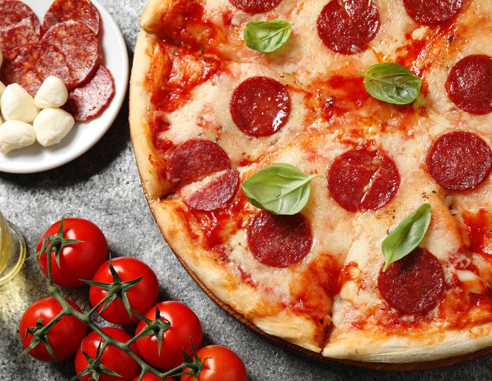 Pizza Salami Pizza Salami