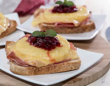 Toast Hawaii Toast Hawaii