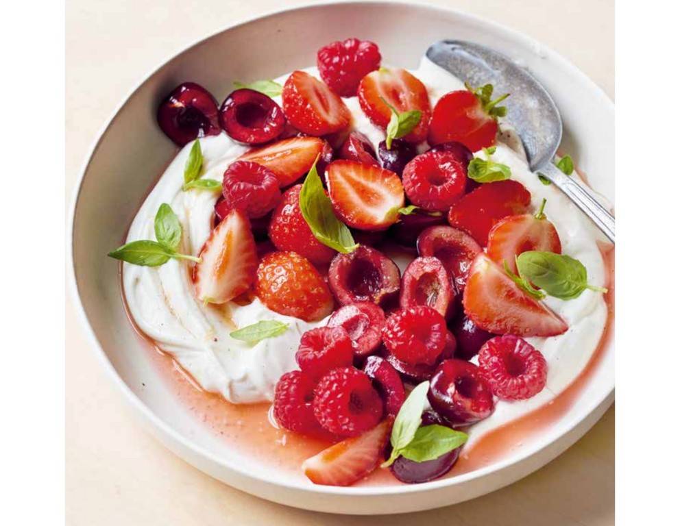 Sommerlicher Beeren-Salat