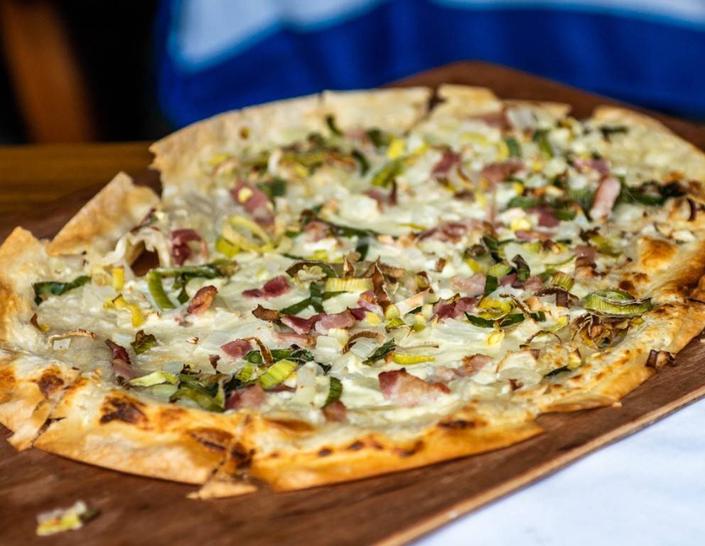 Flammkuchen aus der Heißluftfritteuse