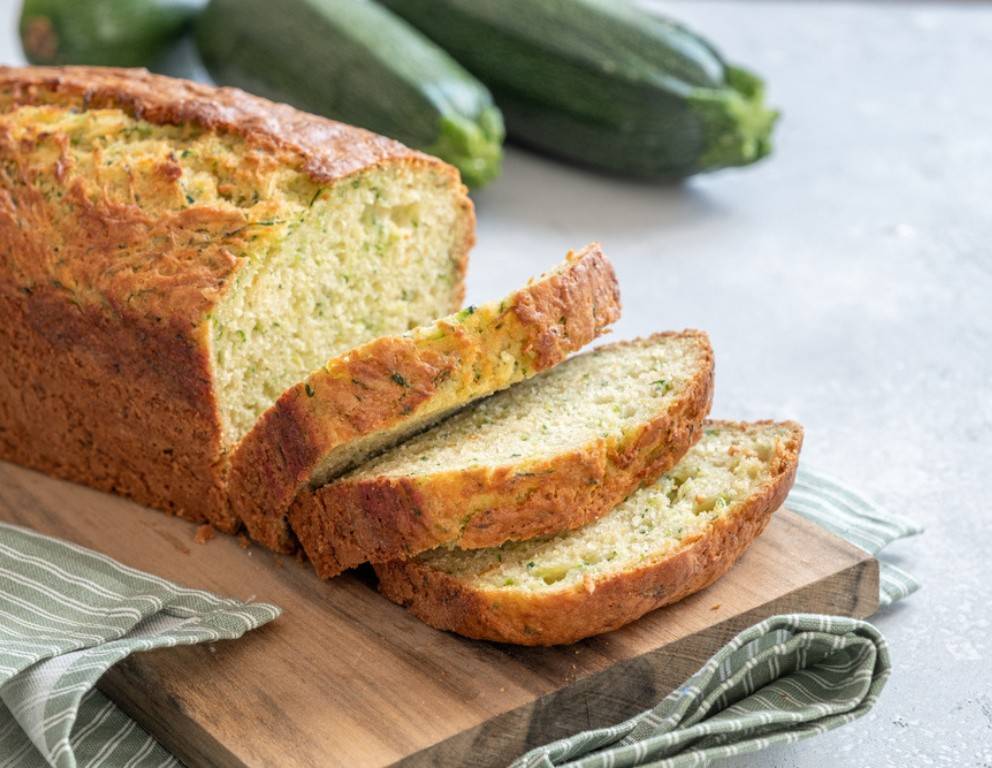 Saftiger Zucchinikuchen aus der Heißluftfritteuse