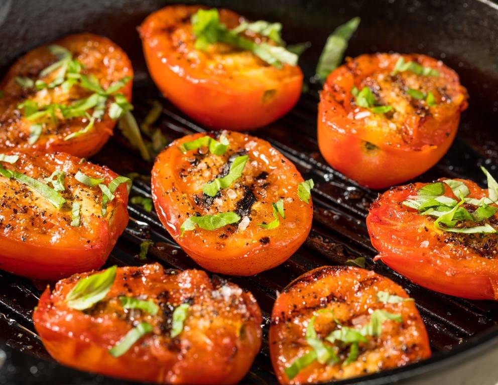 Gegrillte Tomatenhälften