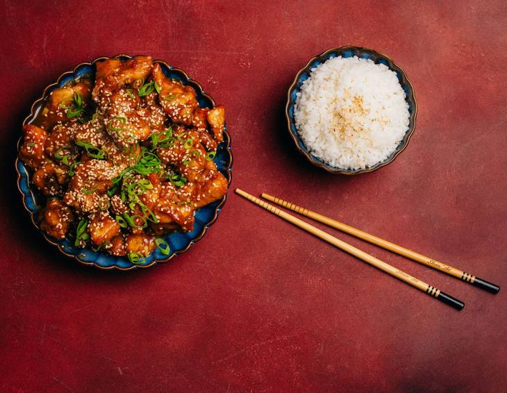 Orange Chicken mit Reis Orange Chicken mit Reis