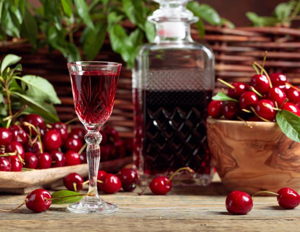 Kirschenlikör mit Wodka