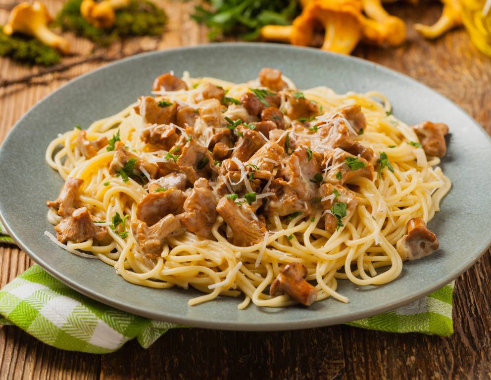 Spaghetti mit Eierschwammerln