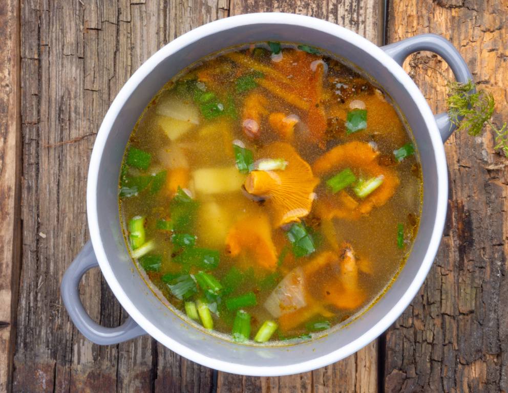 Eierschwammerlsuppe