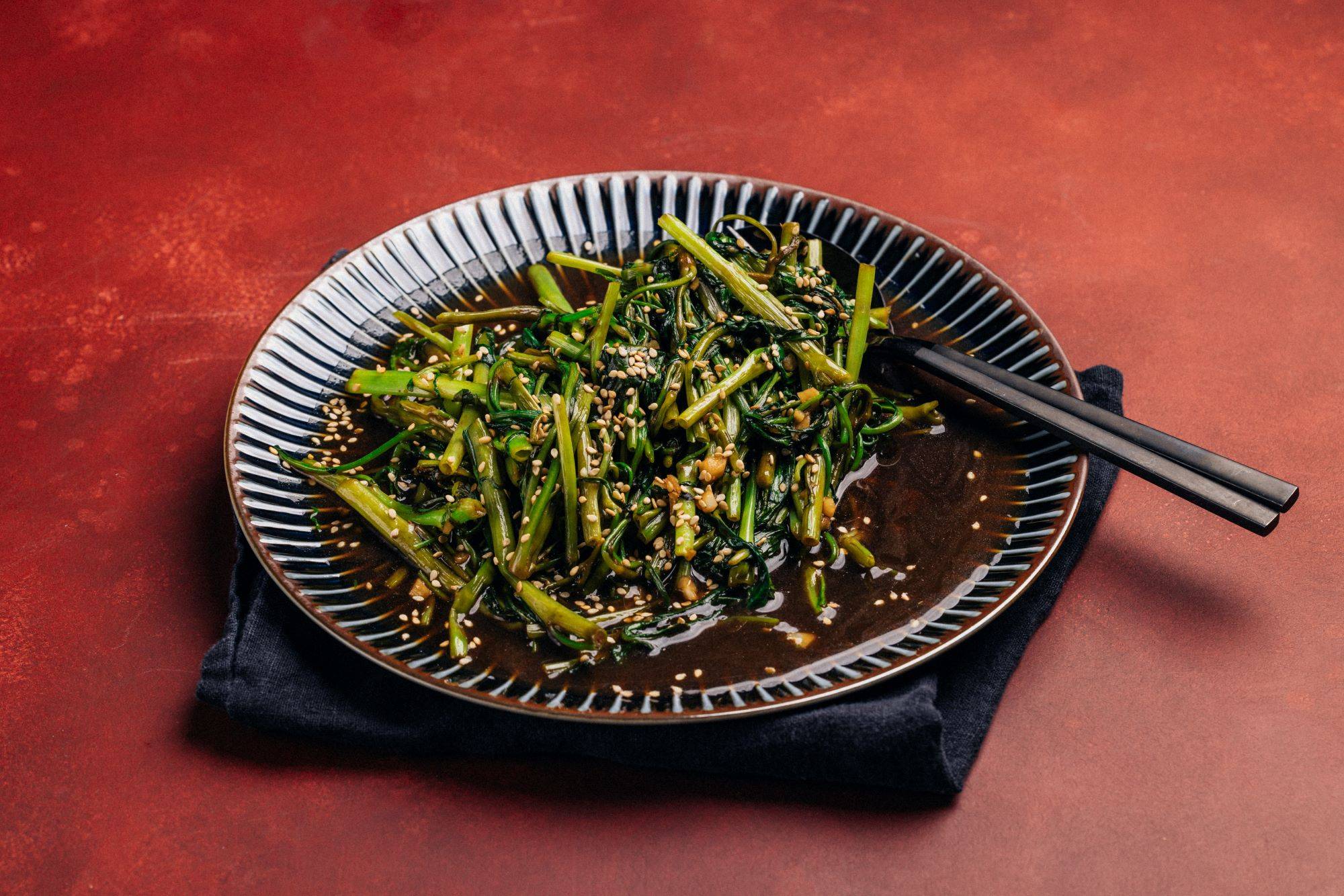 Klassischer Wasserspinat