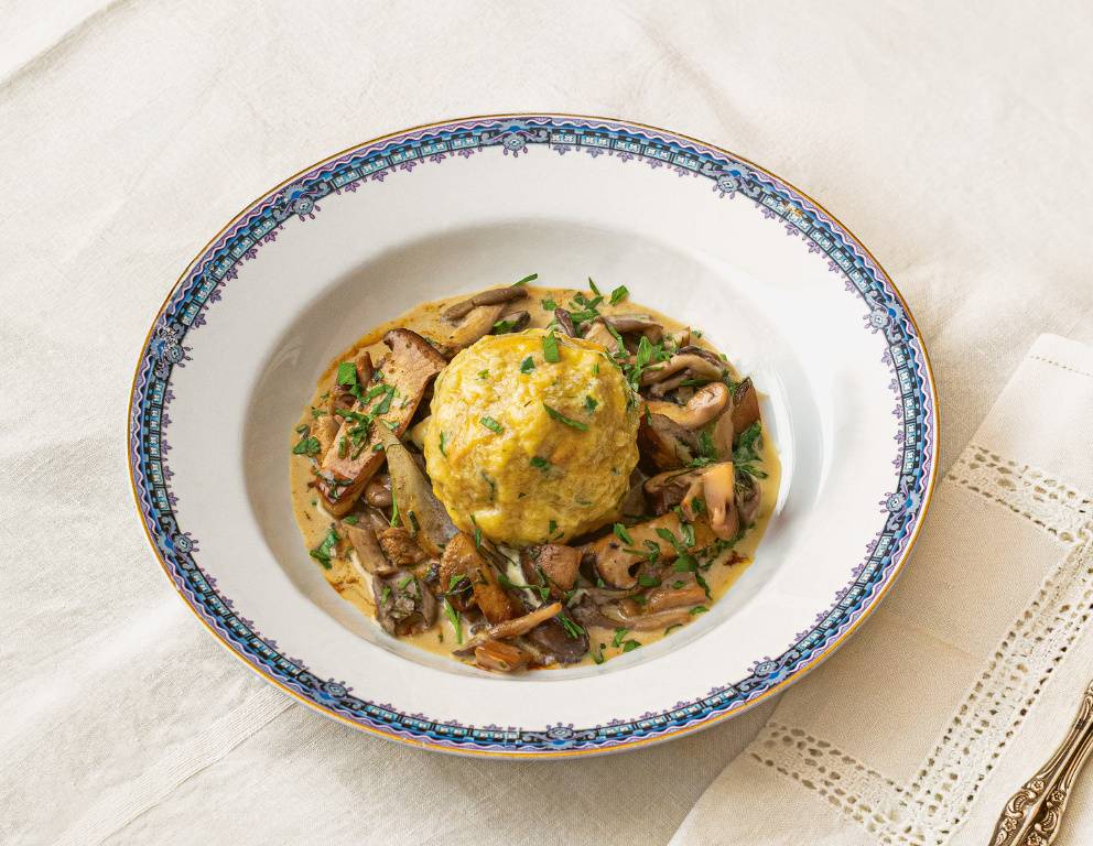 Semmelknödel mit Rahmschwammerl