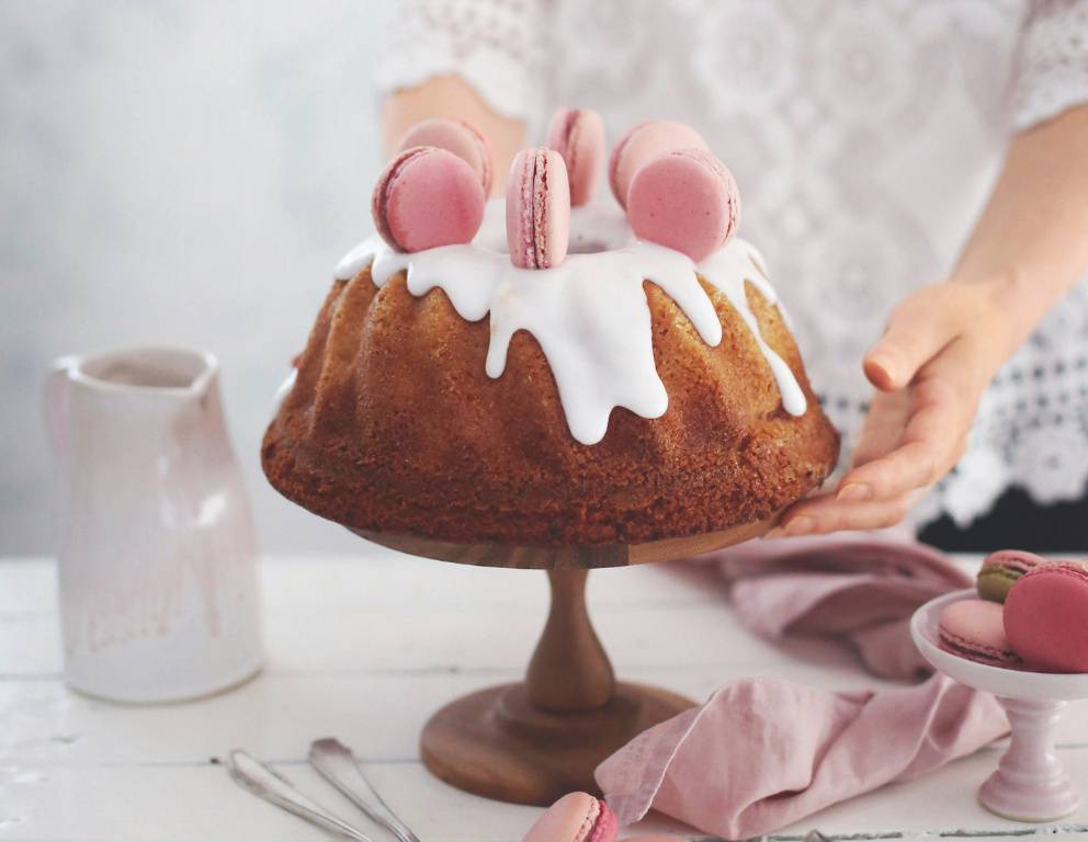 Rhabarber-Marzipan-Gugelhupf