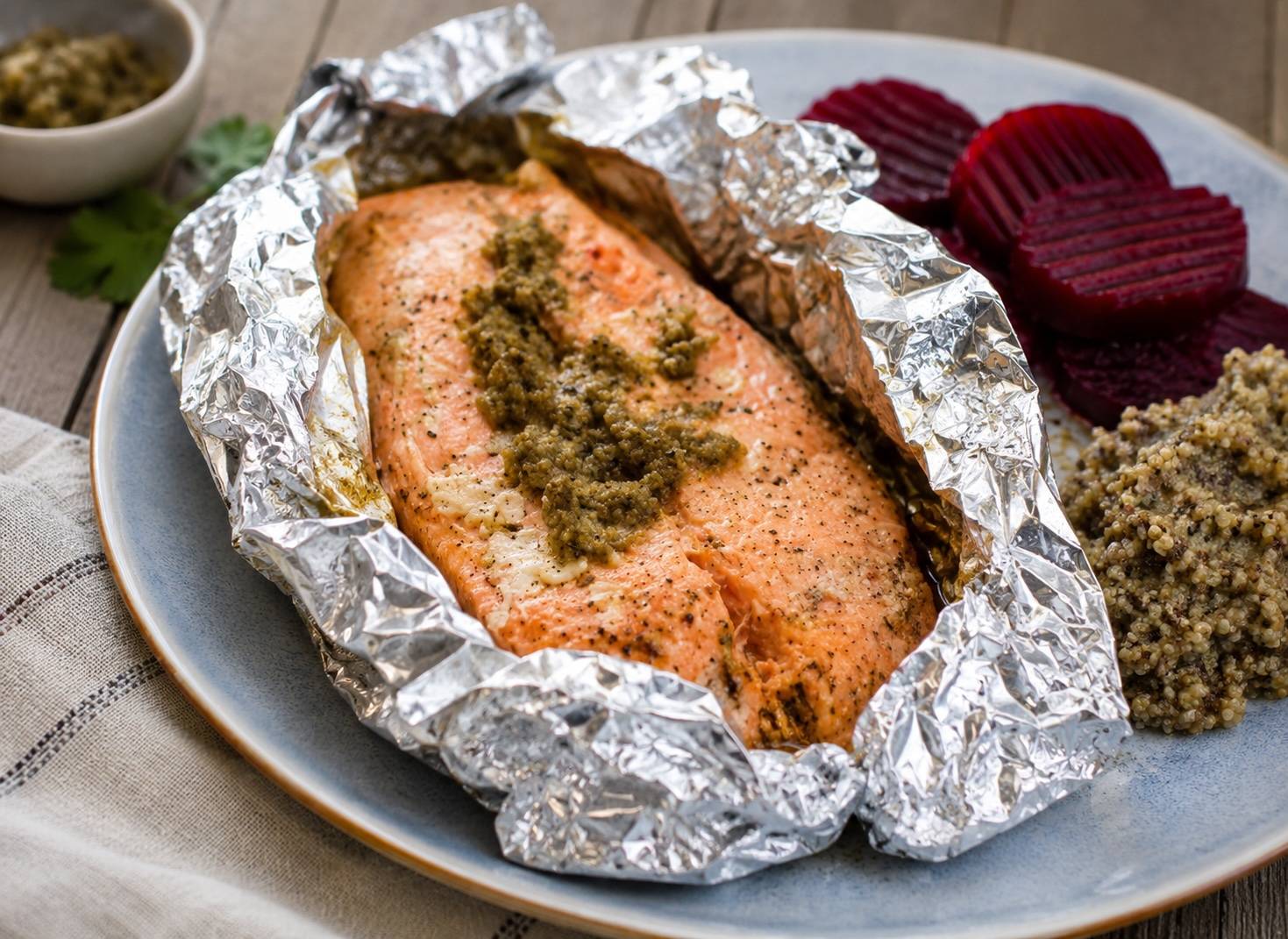 Kokos-Fisch in der Folie gegrillt
