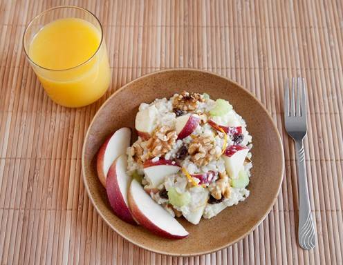 Dinkel-Reissalat mit Curry und Früchten