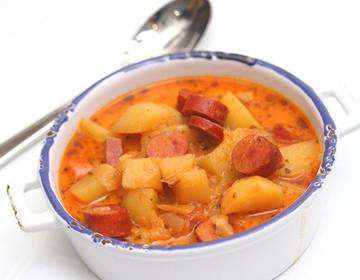 Erdäpfelgulasch auf Steirische Art Erdäpfelgulasch auf Steirische Art