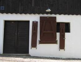 Haugsdorf - kleine Kellertrift/ aufklappbarer Tisch Haugsdorf - kleine Kellertrift/ aufklappbarer Tisch