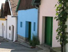 Mailberg - Marktkellergasse Mailberg - Marktkellergasse