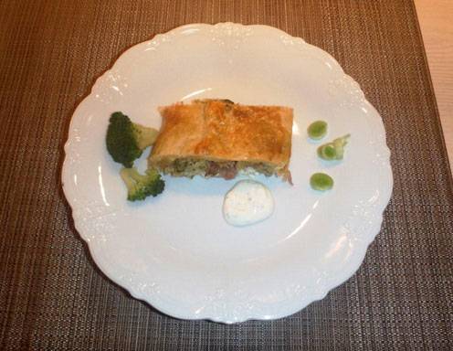 Broccoli-Schinkenstrudel