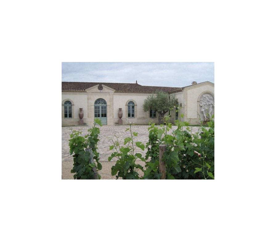 <p>Chateau Petrus im Pomerol</p>