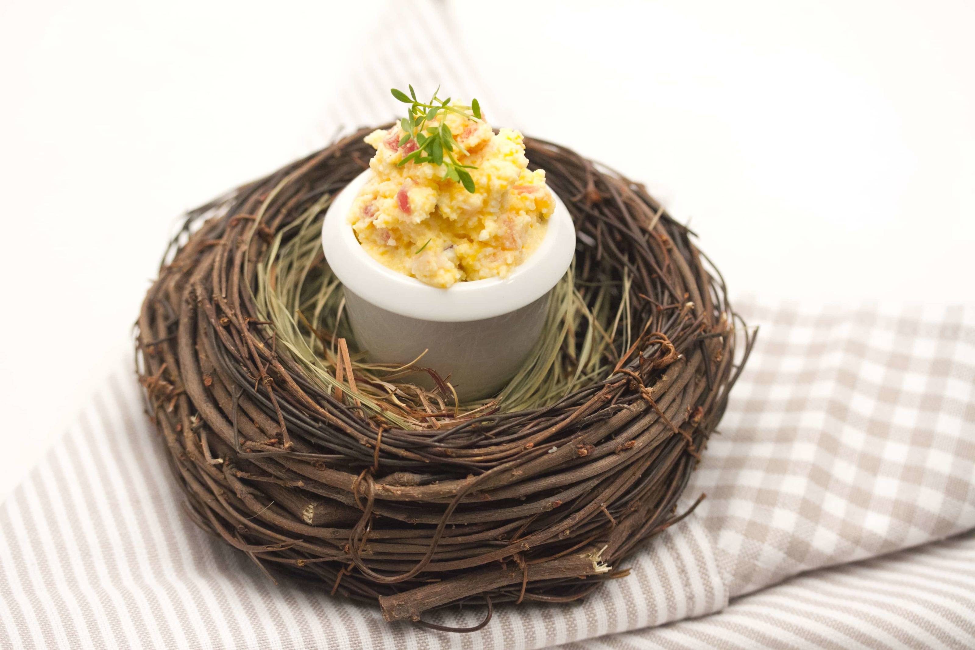 Eiaufstrich mit Kren und Speck Rezept