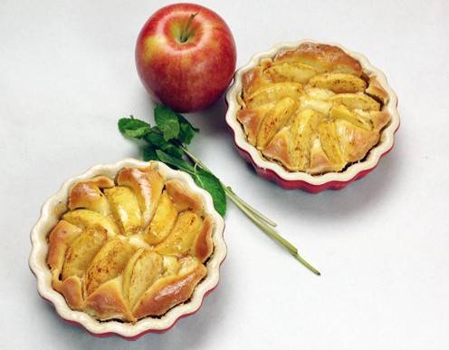 Duftender Apfelkuchen mit saftigem Rührteig