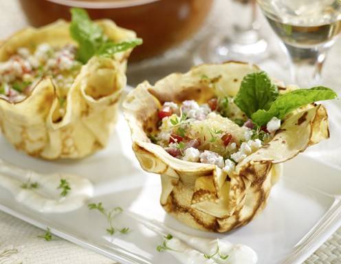 Palatschinkennest mit Topfen-Spinatfüllung Rezept