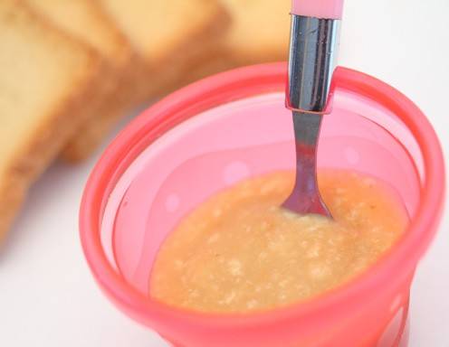 Babynahrung selbstgemacht - Dinkelzwieback-Birnen-Brei Rezept
