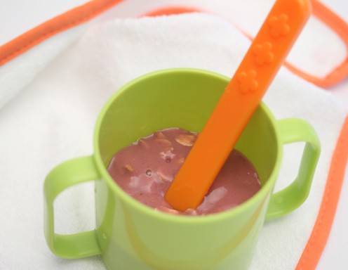 Babynahrung selbstgemacht - Hirse-Heidelbeer-Milch-Brei Rezept
