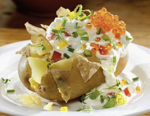 Ofenkartoffel mit Topfenfüllung Rezept