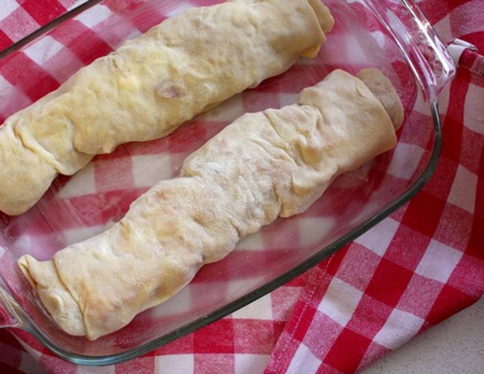 Gekochter Grießstrudel Gekochter Grießstrudel