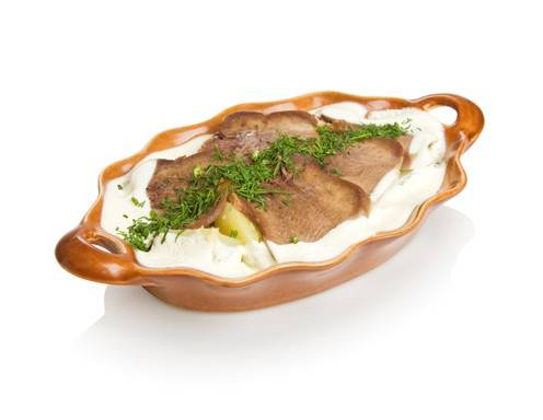 Rezept für Schweinezunge in Sardellensauce