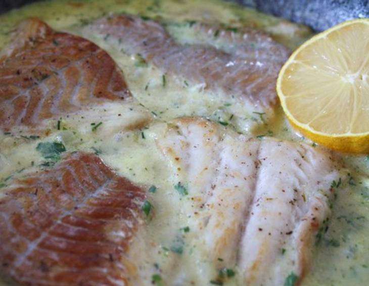 Zanderfilet in Zwiebel-Knoblauchsauce Zanderfilet in Zwiebel-Knoblauchsauce